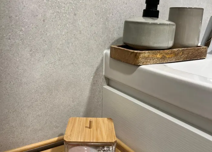 Japandi Pearl Designed Studio,parking ,aircon, O2 *