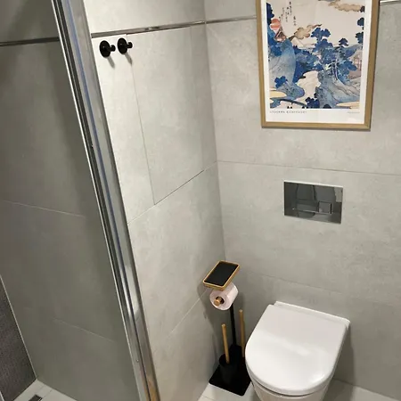 Japandi Pearl Designed Studio,parking ,aircon, O2 Apartmán