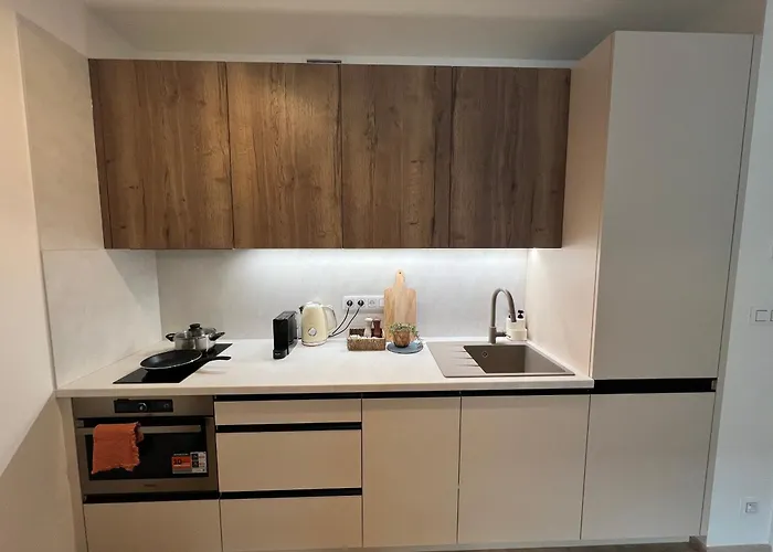 Japandi Pearl Designed Studio,parking ,aircon, O2